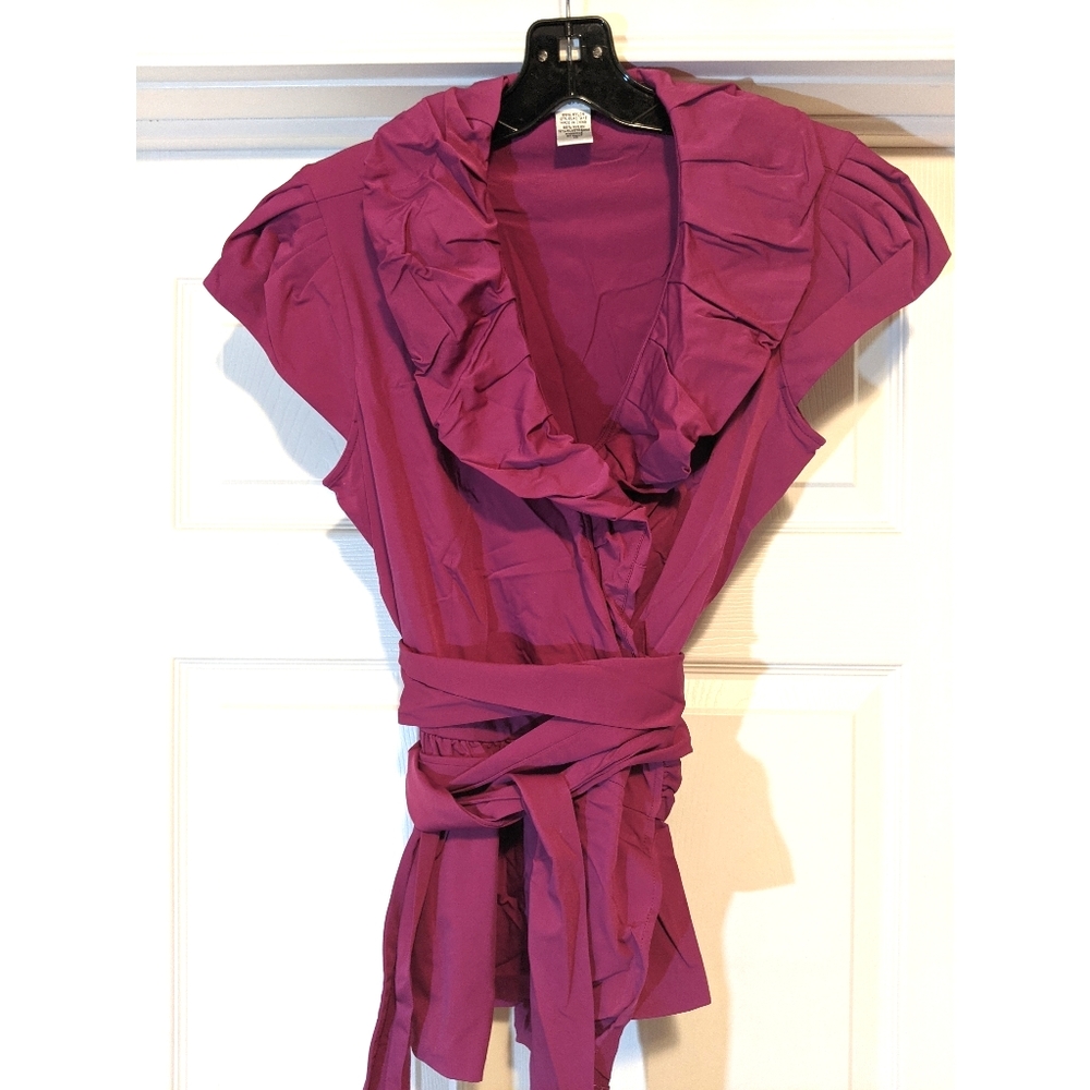 Diane Von Furstenberg Bethania Ruffle Collar Wrap Tee Short Sleeve